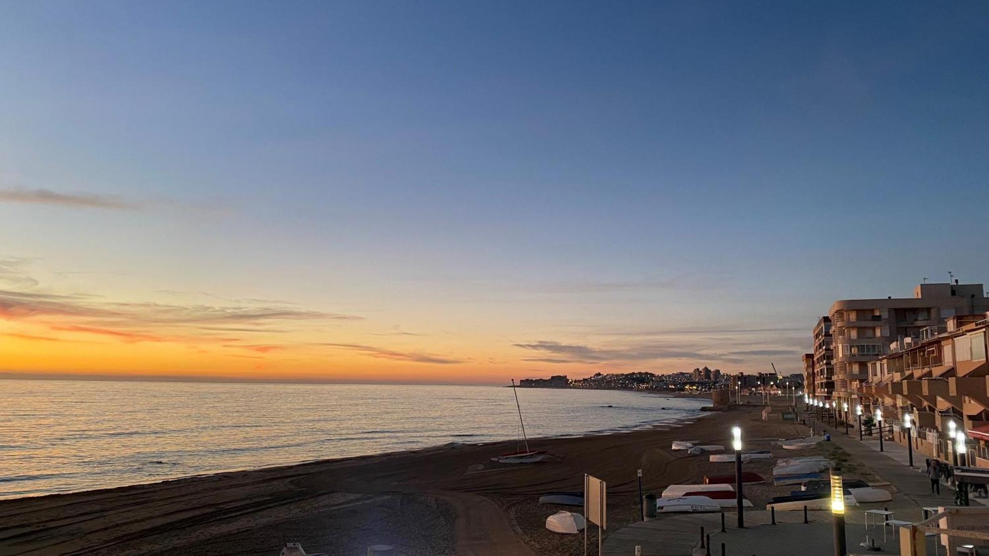 Beachfront Apartment - La Mata 또레비에하 외부 사진